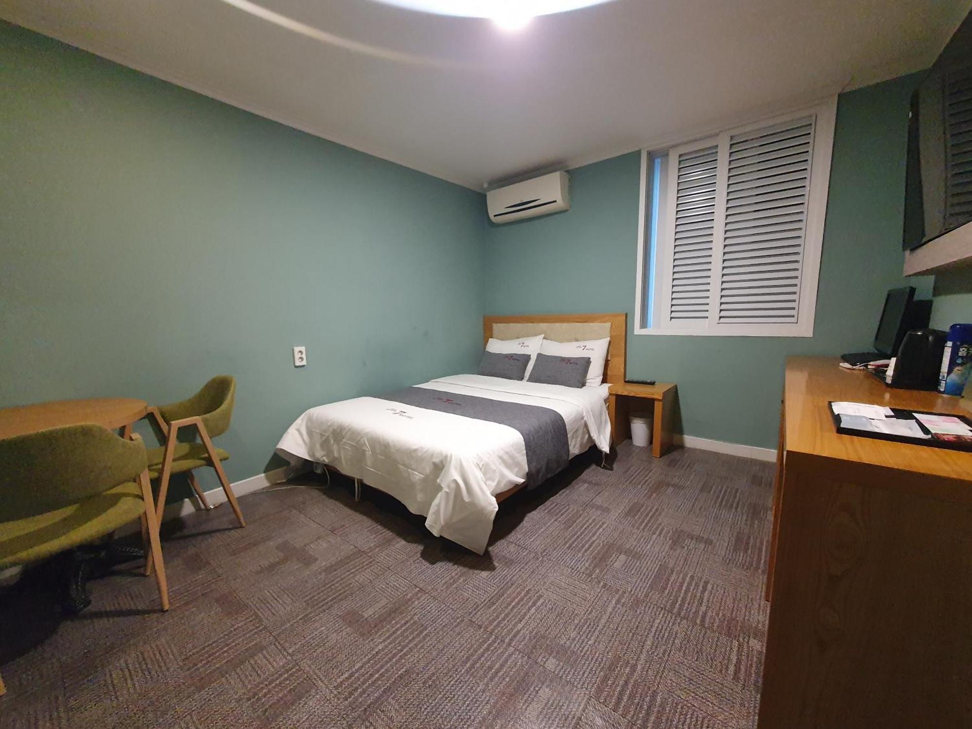 The 7 Hotel Pohang Extérieur photo