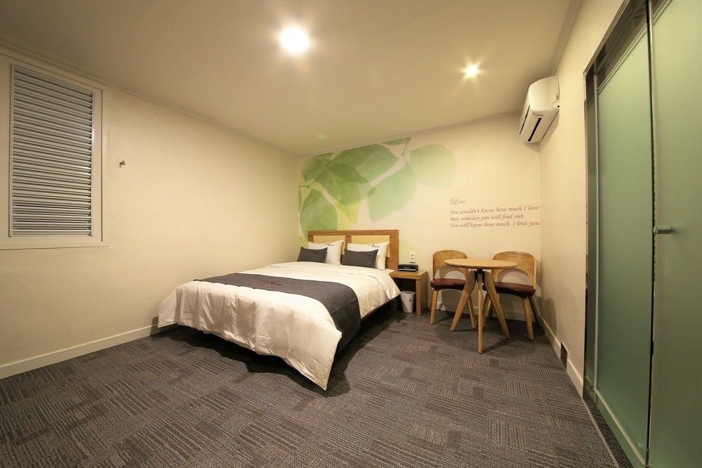 The 7 Hotel Pohang Extérieur photo