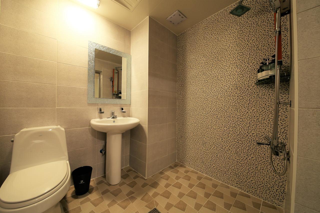 The 7 Hotel Pohang Extérieur photo