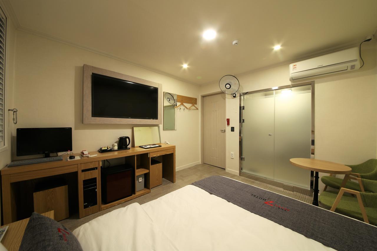 The 7 Hotel Pohang Extérieur photo